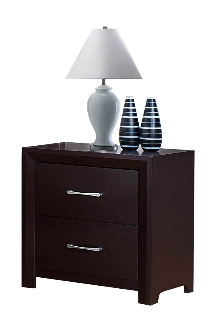 Eagen Casual 4PC Bedroom Set Queen Bed, Nightstand, Dresser, Mirror in Brown Espresso