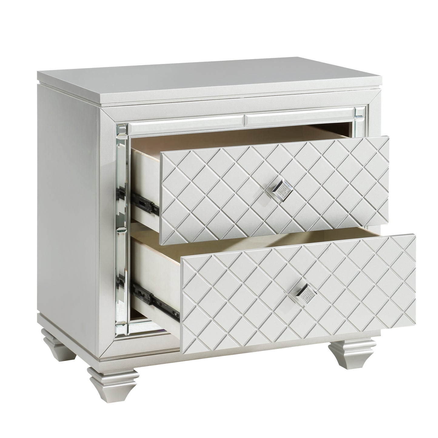 Homelegance Dresser Silver Glam Diamond Pattern Drawer Fronts Mirrored Framing 1430-4