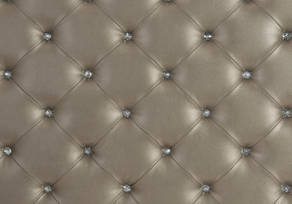 Homelegance Avondale Queen Bed In Gray