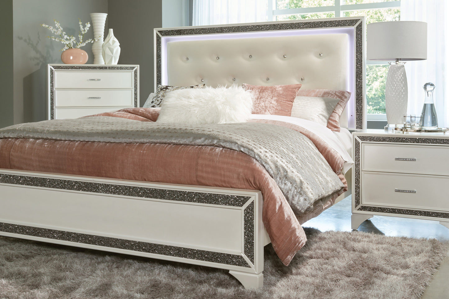 Homlegance Chest Salon Collection In Pearl White Metallic Finish