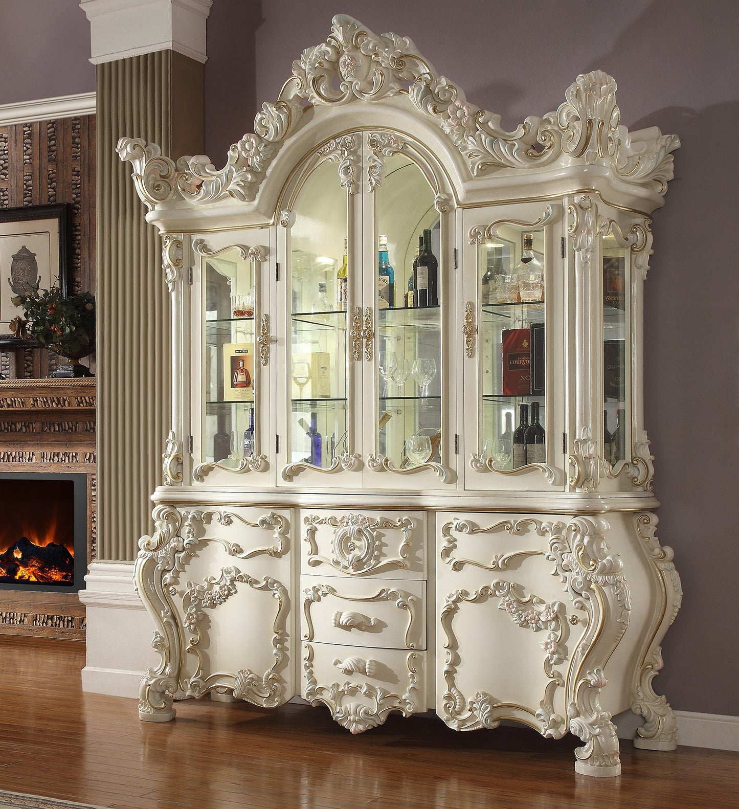 China Cabinet in White Gloss Finish CH8089 European Traditional Victorian