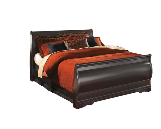 Ashley Huey Vineyard E King Sleigh Bed In Black