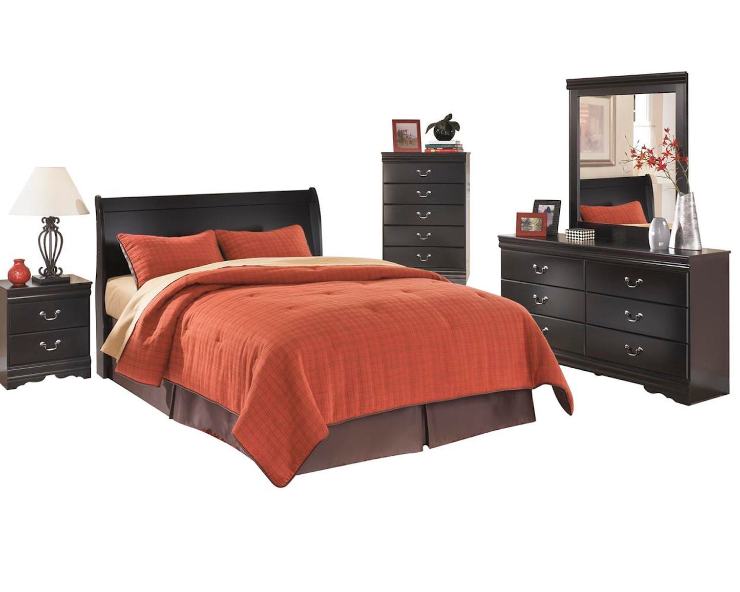 Ashley Huey Vineyard 5PC  Queen Sleigh Headboard Bedroom Set With Chest In Black