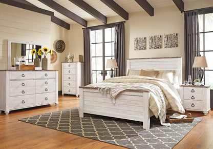 Ashley Willowton 5PC Cal King Panel Bedroom Set with Two Nightstand in White