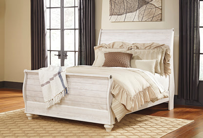 Ashley Willowton E King Sleigh Bed in White