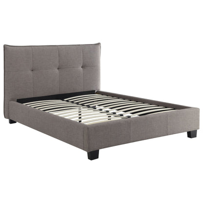 Modus Geneva Full Adona Platform Bed in Dolphin