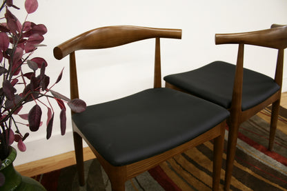 Mid-Century 2 Dining Chairs in Walnut Faux Leather