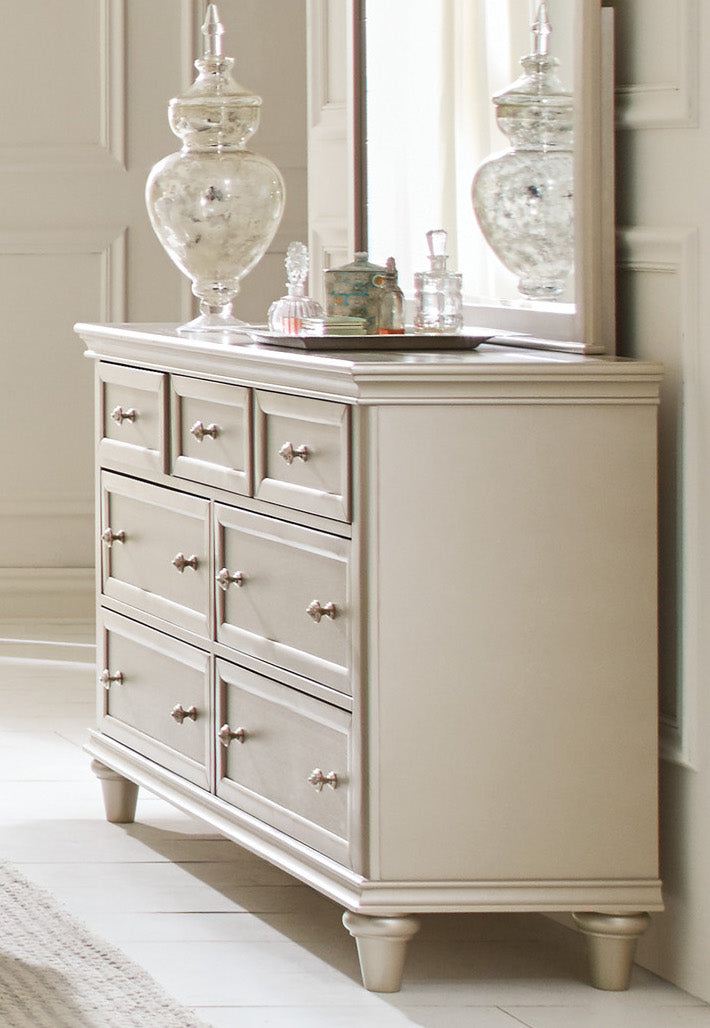 Caen Modern Glam Seven Drawer Dresser in Pearl