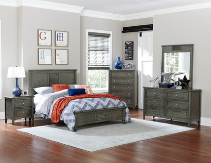 Gabbert Rustic 5PC Bedroom Set Cal King Bed, Dresser, Mirror, Nightstand, Chest in Grey