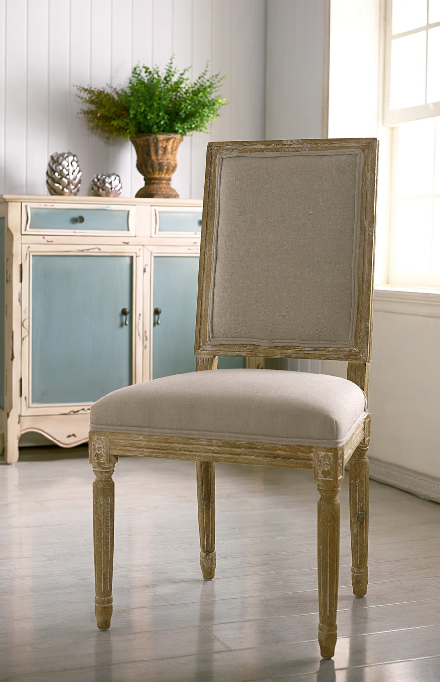 French Wood Trimmed Living Room Accent Chair in Beige Linen Fabric bxi6012-110